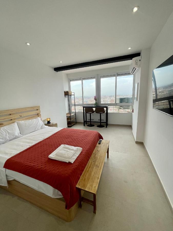 Sky Views Studio In City Centre Аліканте Екстер'єр фото